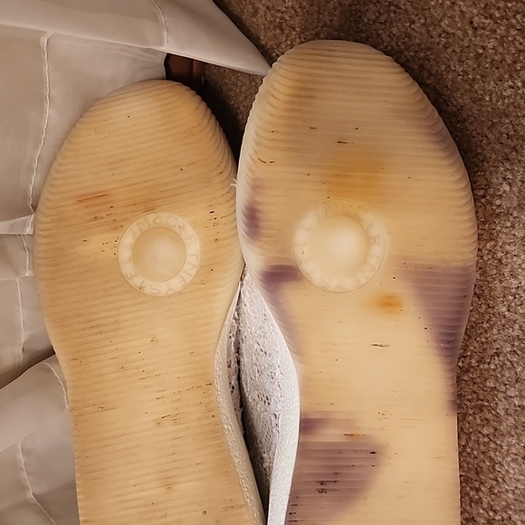 Stella McCartney Embroidered Limited Edition Luxury Sneakers - Picture 10 of 16